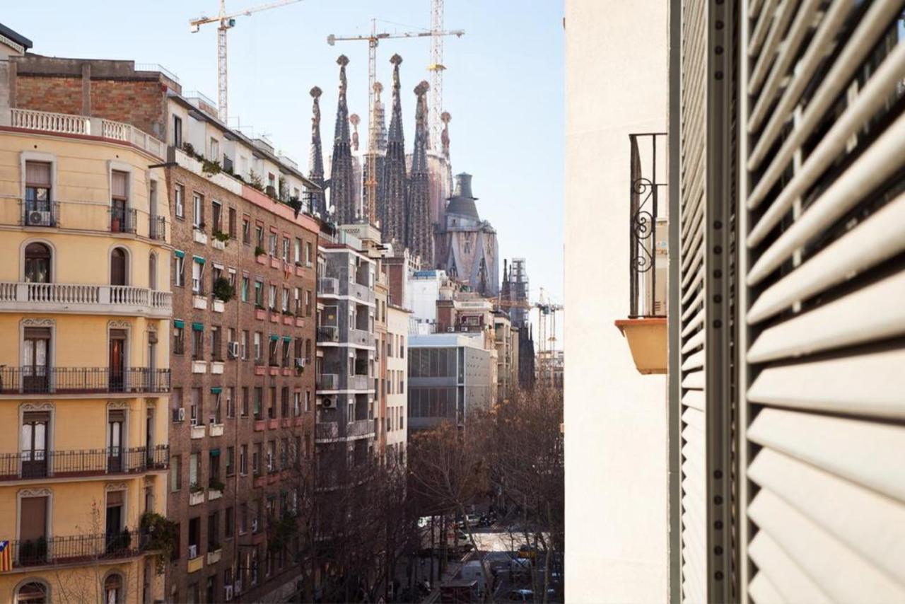 ברצלונה You Stylish Sagrada Familia Apartments מראה חיצוני תמונה